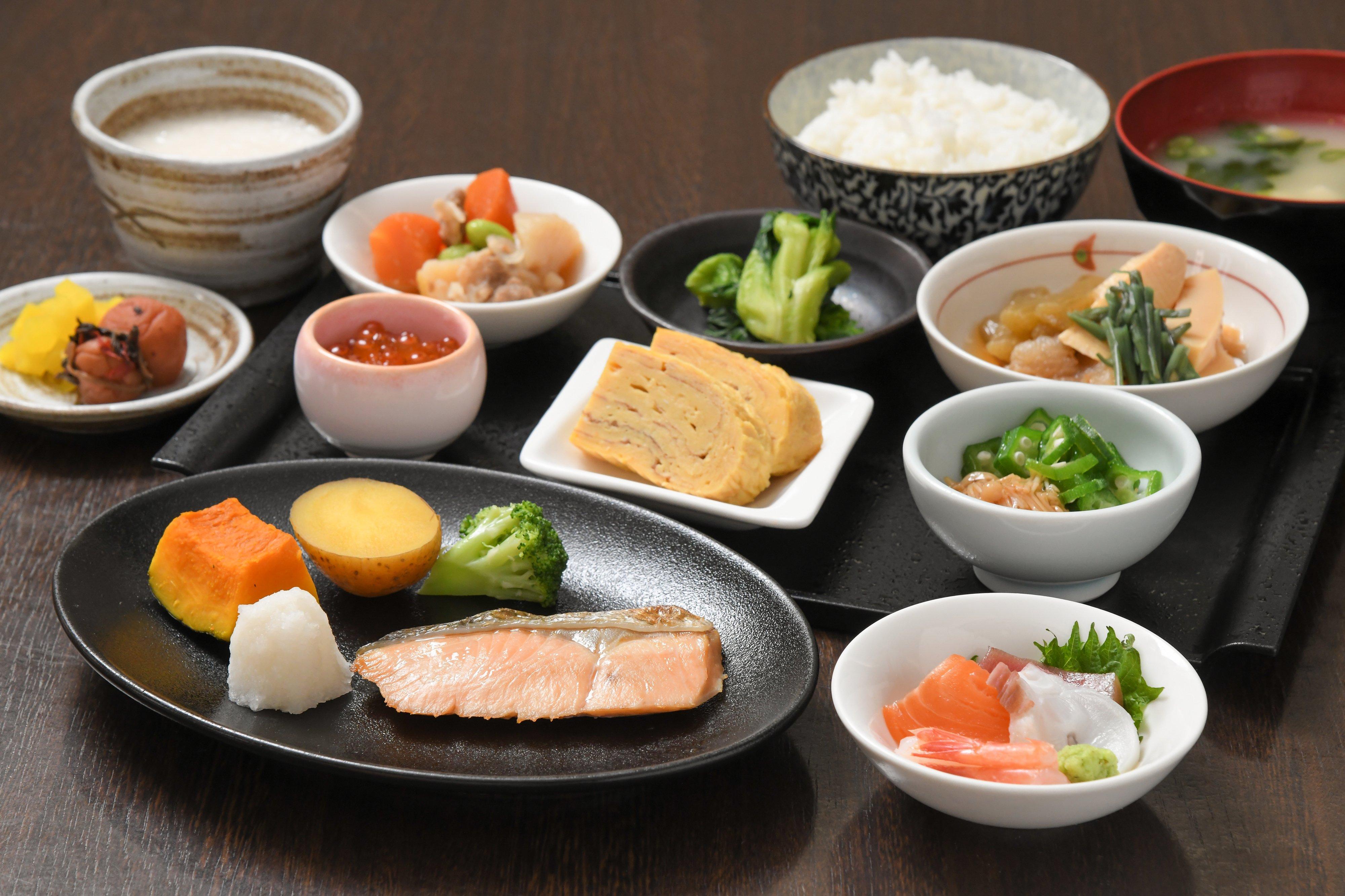 Ana Holiday Inn Sapporo Susukino Exterior photo